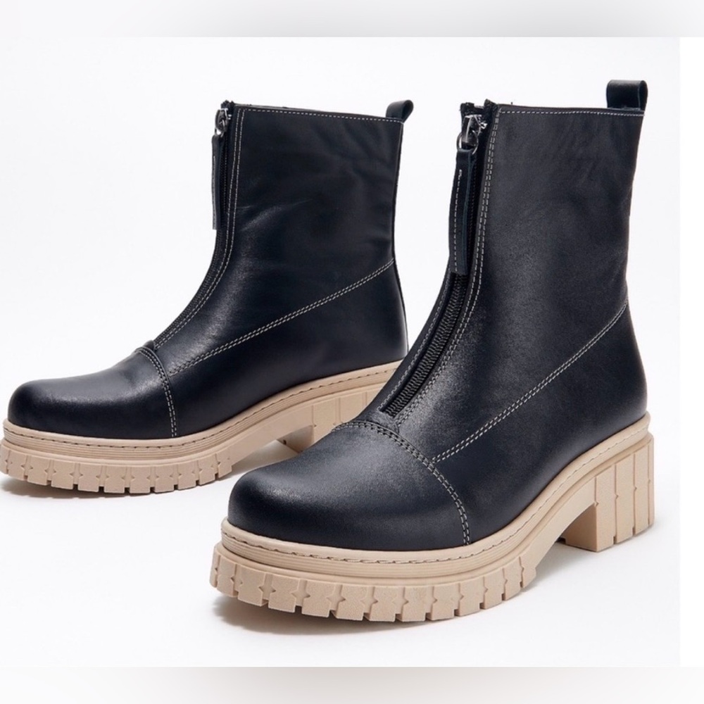 Sheridan Mia Black Bonaire Combat Boots with Tan Soles Size EU 40